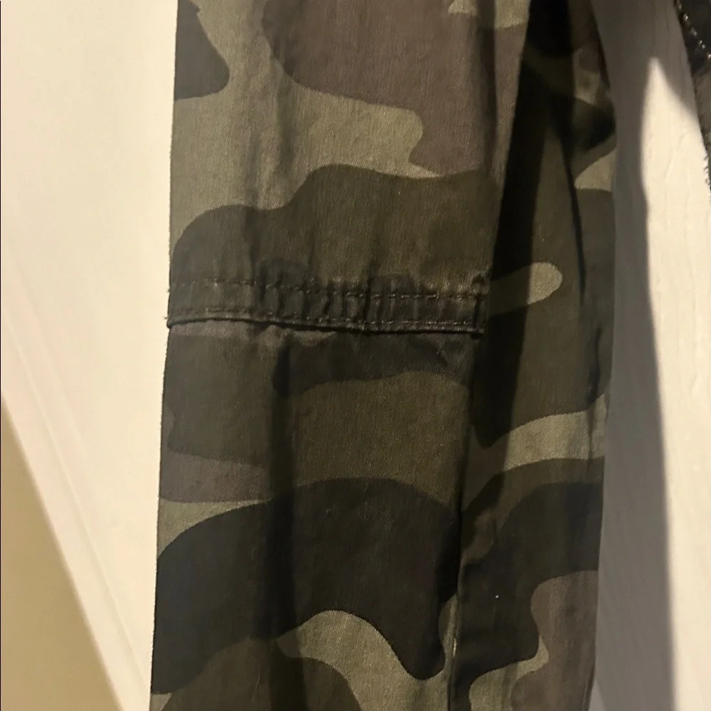 Love Tree Women's Camouflage Jacket - Picture 7 of 9